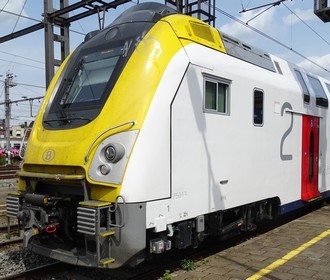 CFET sncb train gare tournai M7 75013