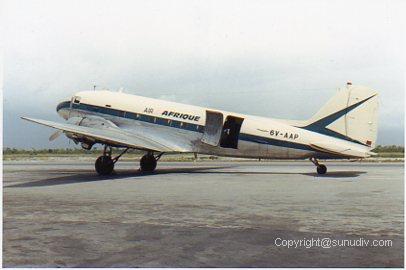 6V-AAP Air afrique