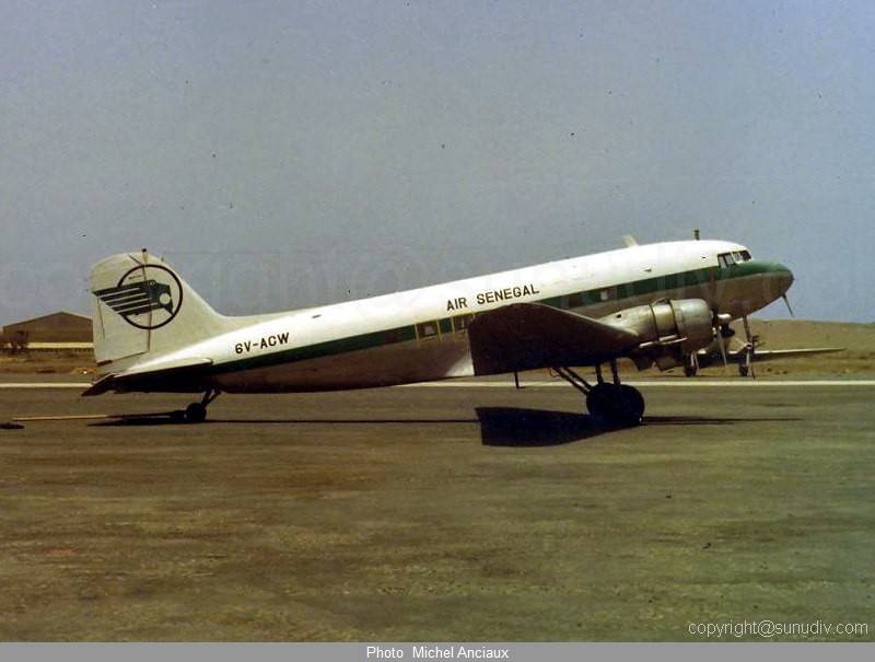 6V-ACW DC-3 Air afrique Michel Anciaux