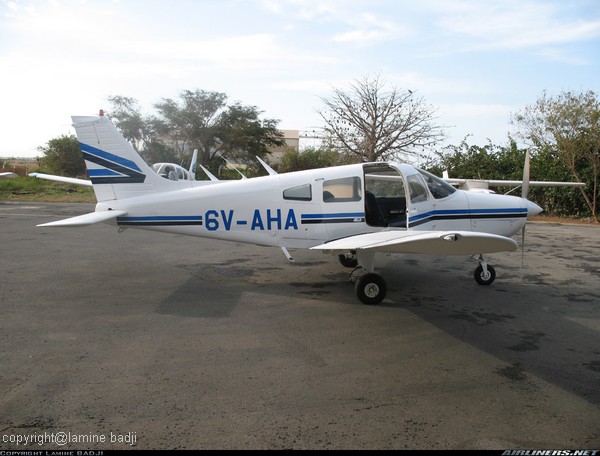 6V-AHA Aéroclub de Dakar