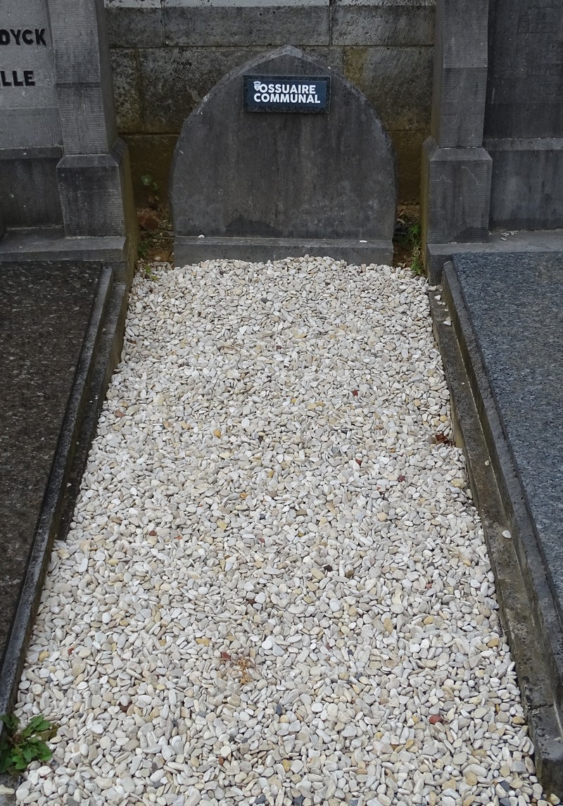 cimetiere mont saint aubert ossuaire