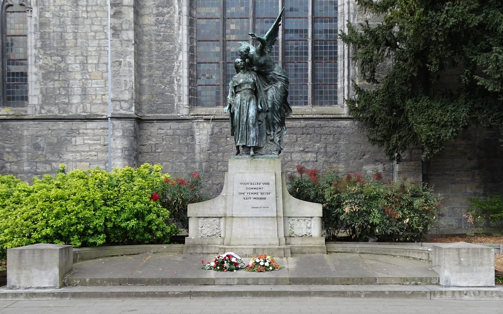 Monument Gabrielle petit Tournaicommémoration 2021