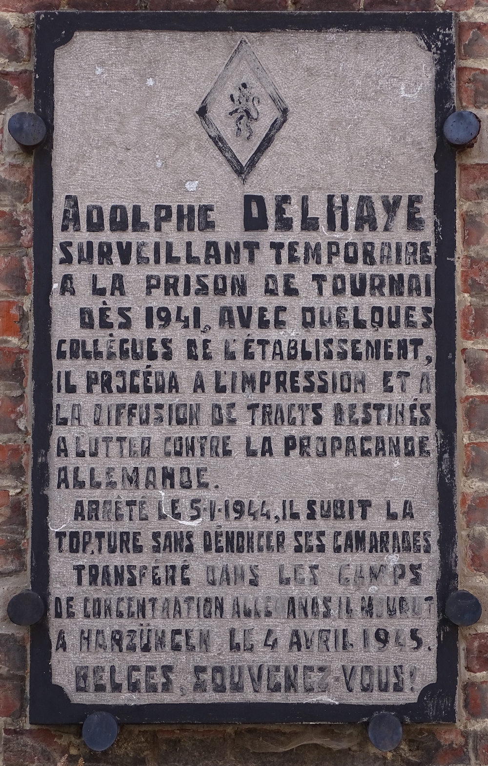 plaque commemorative prison Tournai