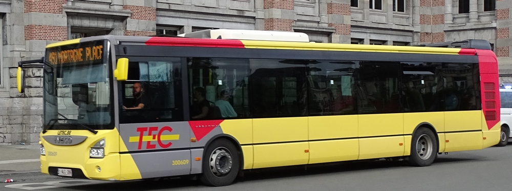 CFET sncb gare tournai train bus 300609